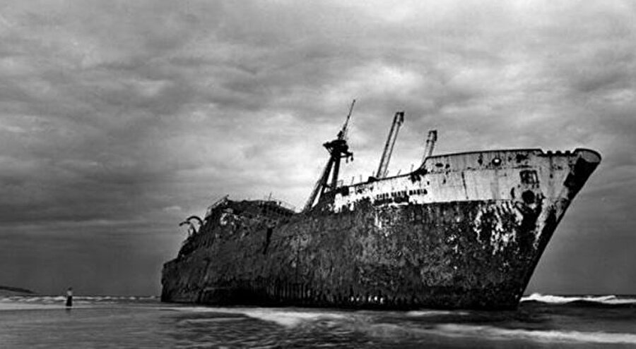 
                                    Küba Sahil Güvenlik ekipleri 2015 yılında başıboş dolaşan bir gemi buldu. Yapılan araştırmalar bu geminin 1 Aralık 1925'te kaybolan SS Cotopaxi
olduğunu ortaya koydu. 
                                