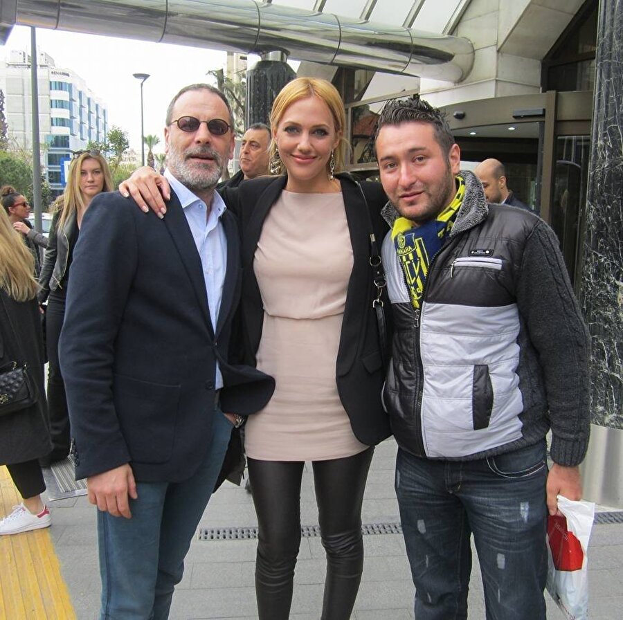 Ozan Güven - Meryem Uzerli

                                    
                                    
                                    
                                
                                
                                