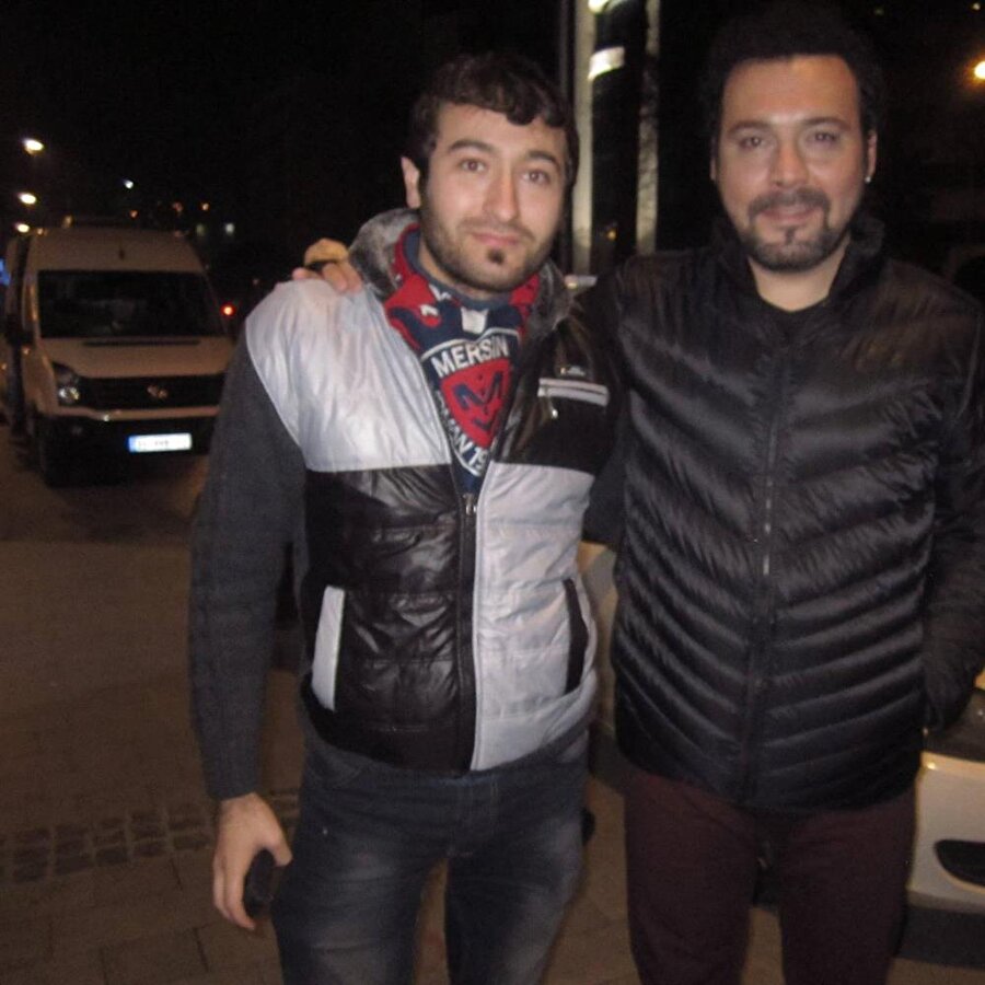 Yaşar

                                    
                                    
                                    
                                
                                
                                