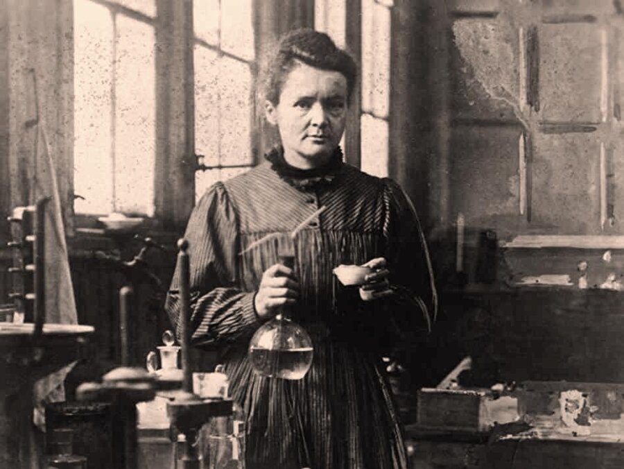 Marie Curie (1867-1934)
IQ: 180