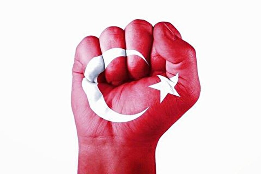 Bağımsızlık

                                    Tarihin her döneminde bu konu üzerinde tek yürek olmuş bir toplumuz.
                                