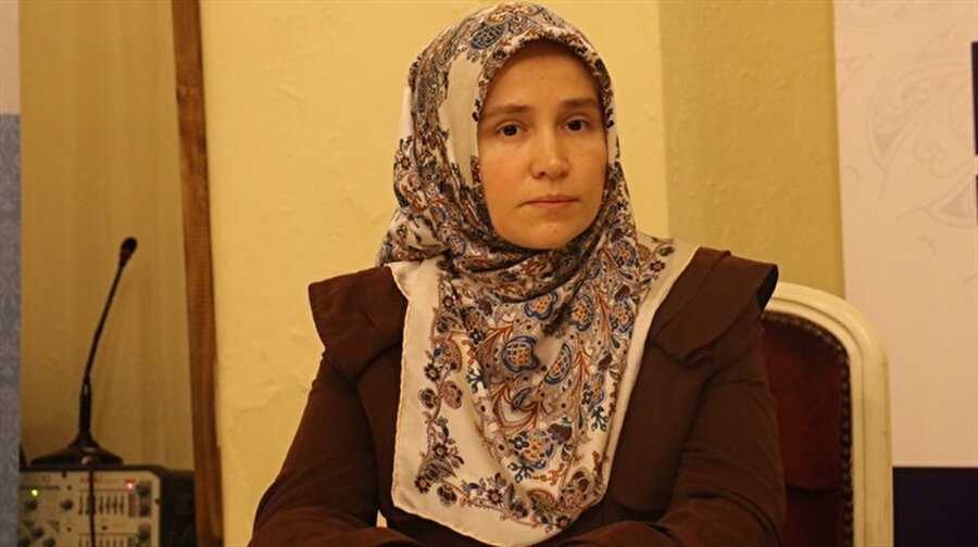 Bu yıl ilk kez verilen "Necip Fazıl İlk Eserler Ödülü"ne Emel Özkan layık görüldü. Özkan'a ödülünü Başbakan Binali Yıldırım verdi.