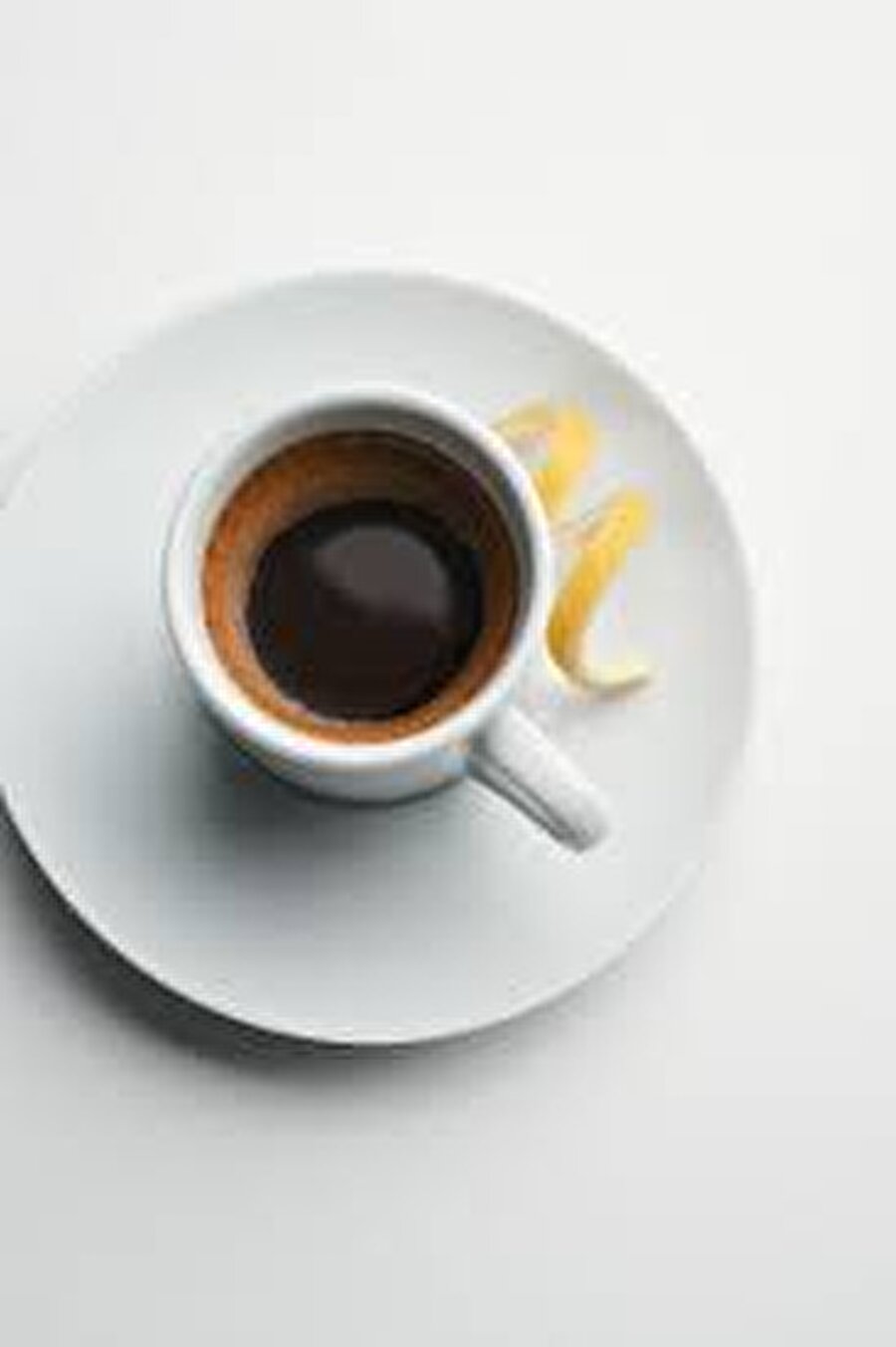 Espresso Romano + İtalya

                                    
                                    Bir dilim limon veya limon kabuğu ile servis edilen tek shot espresso kahvedir. Limonun daha ferah bir tat verdiği ve kahveyi hafiflettiğine inanılır.
                                
                                
