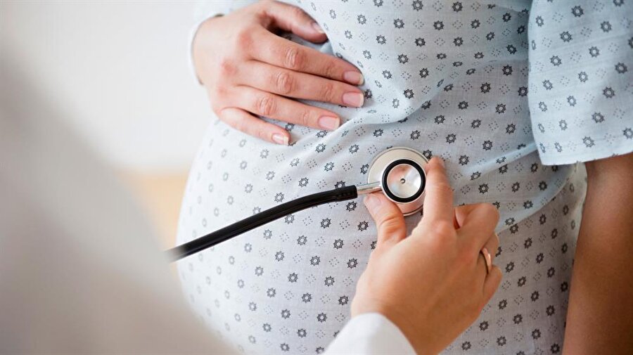Araştırmalar devam ediyor

                                    Hollandalı bilim insanları, otizmli bebek dünyaya getirecek hamilelerden çeşitli kan örnekleri aldı. İncelemeler, D vitamini eksikliğinin otizmi tetiklediğini gösterdi.
                                
