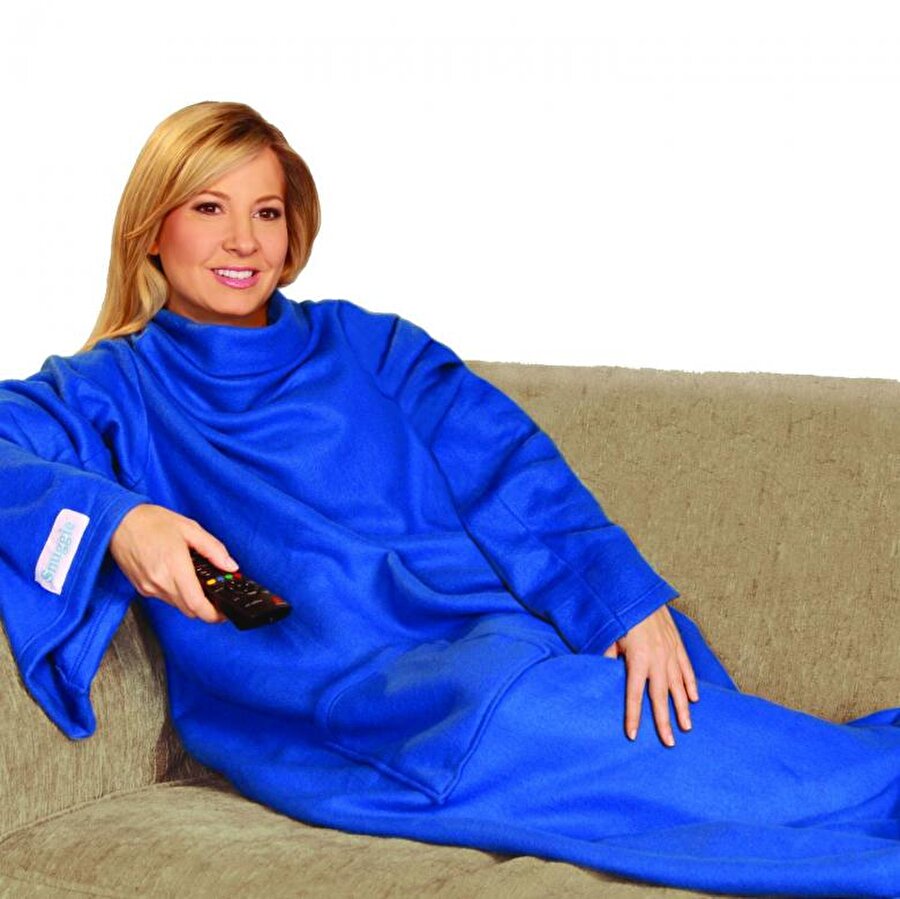Snuggie

                                    Basit tasarıma sahip olan bu giyilebilir battaniye, firmanın tamı tamına 200 milyon dolar kar etmesini sağladı.
                                