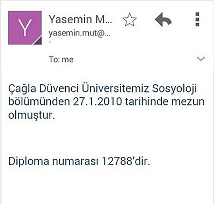 Hesap, okul ile yapmış olduğu mailleşmeyi paylaştı
Okul, ismi geçen kişinin 27.01.2010 tarihinde sosyoloji bölümünden mezun olduğunu yazıyordu.