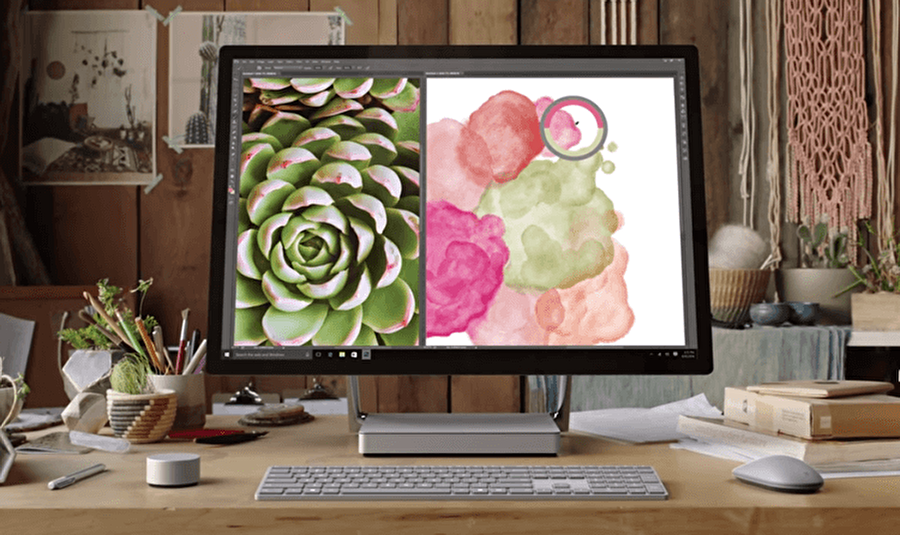 En iyi masaüstü bilgisayar: Microsoft Surface Studio

                                    
                                    
                                    
                                    Microsoft, geçtiğimiz aylarda tanıttığı masaüstü bilgisayarıyla bu alanda adeta çığır açtı. Hem dokunmatik hem de normal masaüstü olarak kullanılabilen bu bilgisayar, yüksek çözünürlüklü ekranı, Surface Dial aksesuarı, şık tasarımı ve üst düzey teknik özellikleriyle adeta büyülüyor.

Satış fiyatı 3 bin dolardan başlayan bilgisayar ülkemizdeki satış fiyatının 10 bin TL olacağı söyleniyor. 


                                
                                
                                
                                