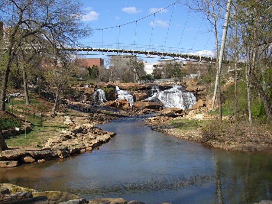 Falls Park on the Reedy / ABD
