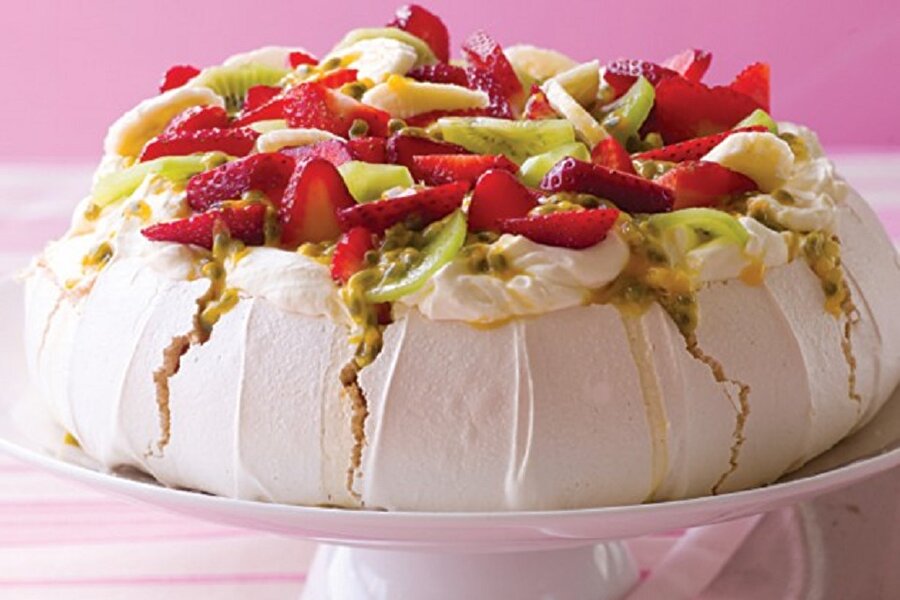Avustralya-Pavlova
Rus balerin Anno Pavlova adına yapılan bir tatlı türüdür Pavlova.