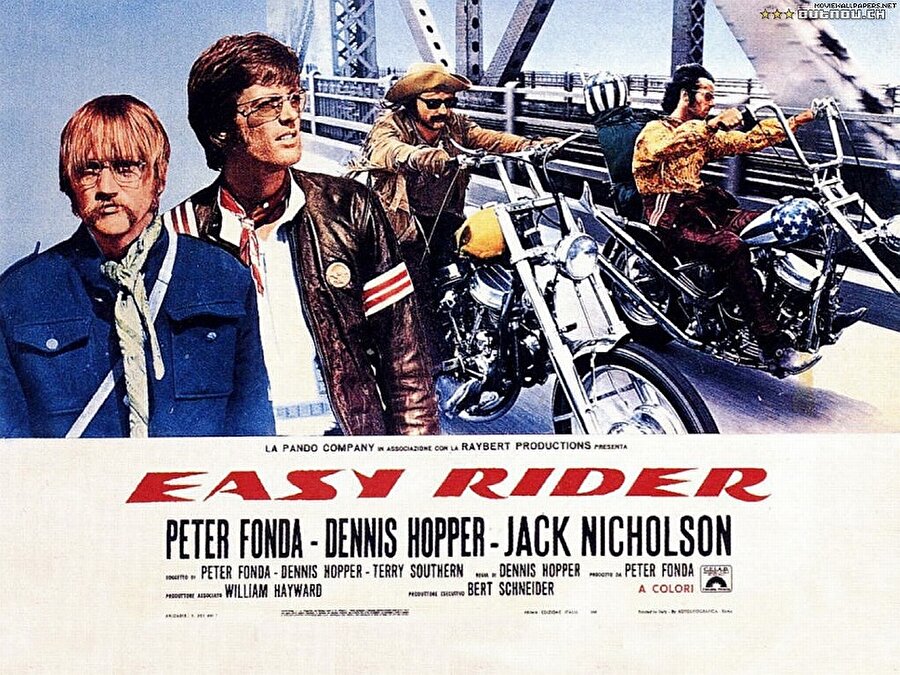 Easy Rider

                                    İki motorcunun Amerika'nın güney bölgesine doğru yola çıkmasını anlatan filmde, ikilinin başından geçen olaylar ve tanıştıkları bin bir farklı insan anlatılmaktadır.
                                