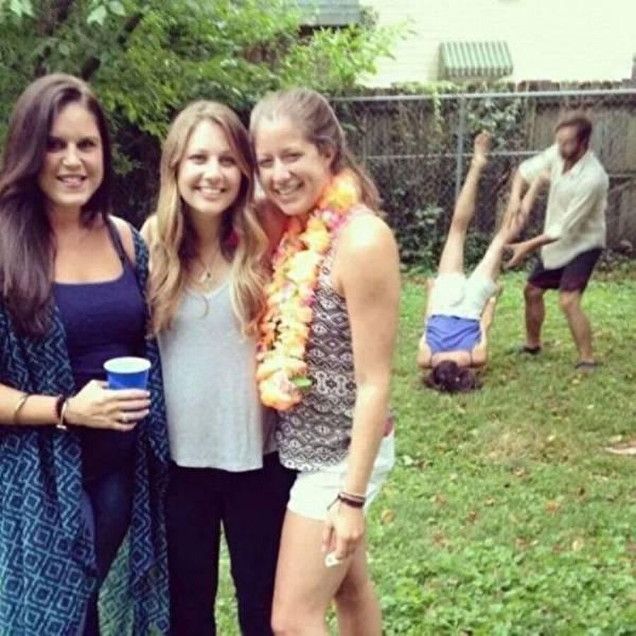 Allah taksiratını affetsin 

                                    
                                