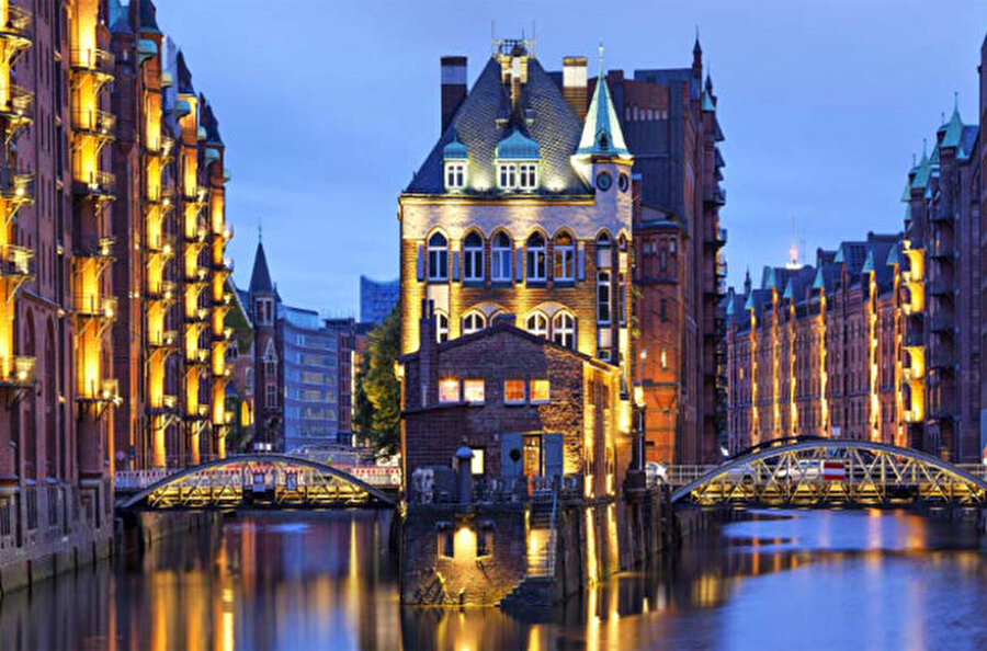 Hamburg - Almanya
