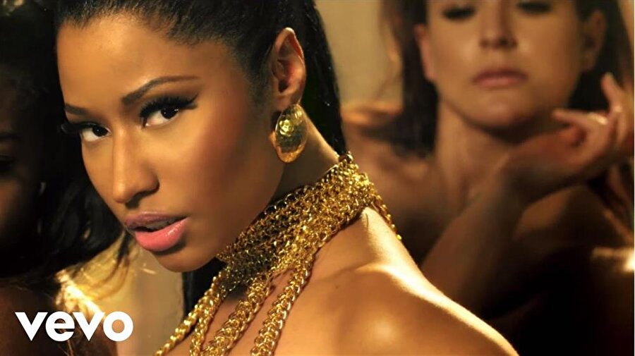 Nicki Minaj - Anaconda
Like: 2 milyon 840 bin
Dislike: 1 milyon 270 bin