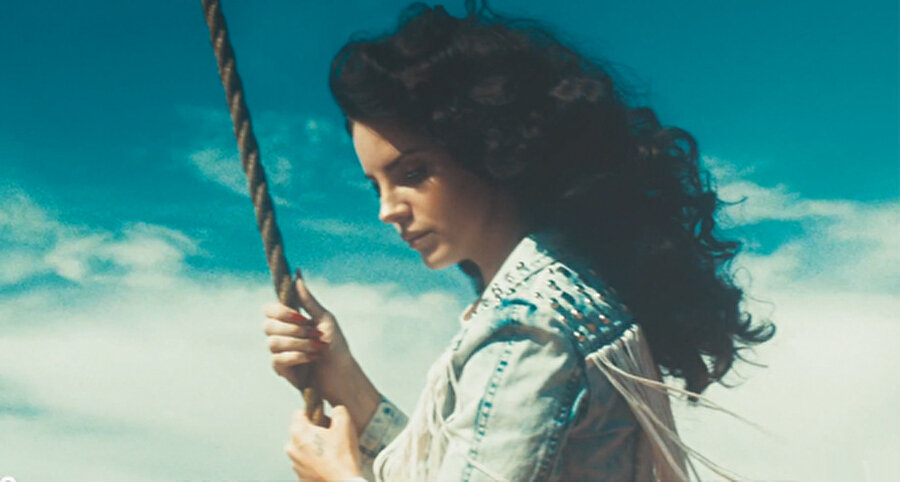 2012 yılının Kasım ayında “Born to Die: The Paradise Edition” yayınlandı. Born To Die'de yer alan şarkıların yanı sıra Ride başta olmak üzere pek çok yeni hiti barındıran albümün bu düzenlemesi ilk haftasında Billboard 200 listesinde 10. sıraya yerleşti. Dinleyiciler albümdeki mevcut hitlerden birine video beklerken, “Born to Die: The Paradise Edition”da yer alan Ride şarkısına 10 dakikalık bir kısa film çekerek yıl biterken dinleyiciyi bir kez daha şaşırttı Lana Del Rey.