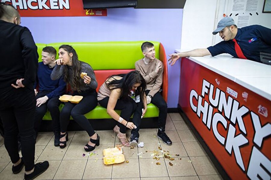 Ablam naptın sen ya!