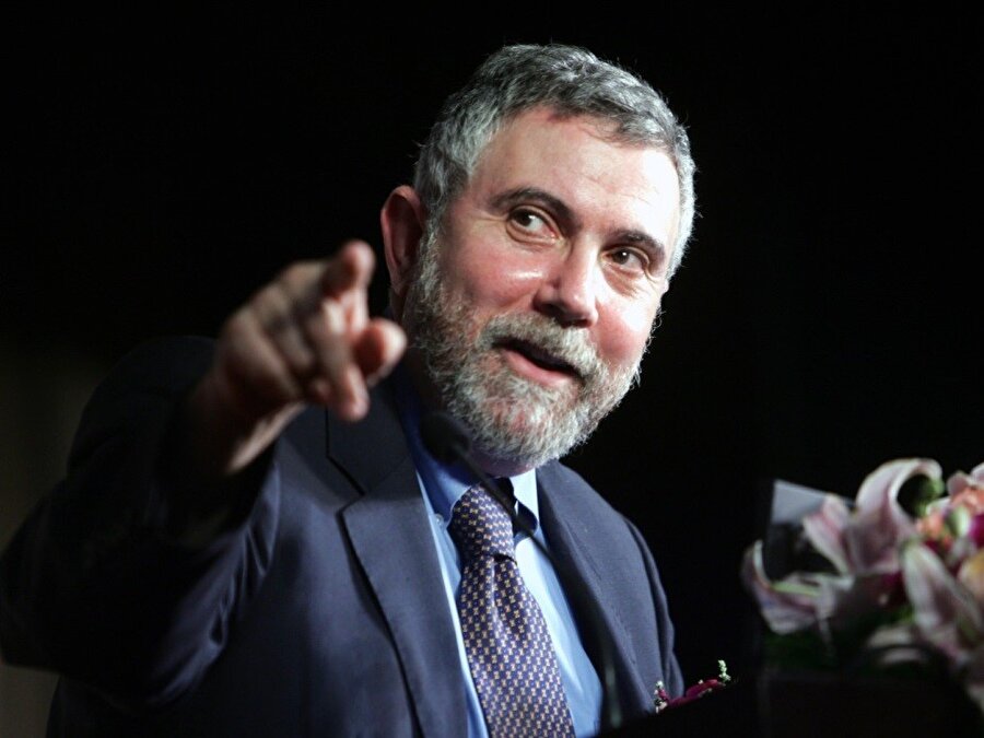 Paul Krugman
28 Şubat 1953 doğumlu ABD'li ekonomist Paul Krugman; dünyanın en saygın dergilerinde yazarlık yapmıştır. Aynı zamanda Princeton Üniversitesi'nde İktisat ve Uluslararası İlişkiler profesörüdür. New York Times gazetesinde köşe yazarlığı görevini sürdürmektedir.