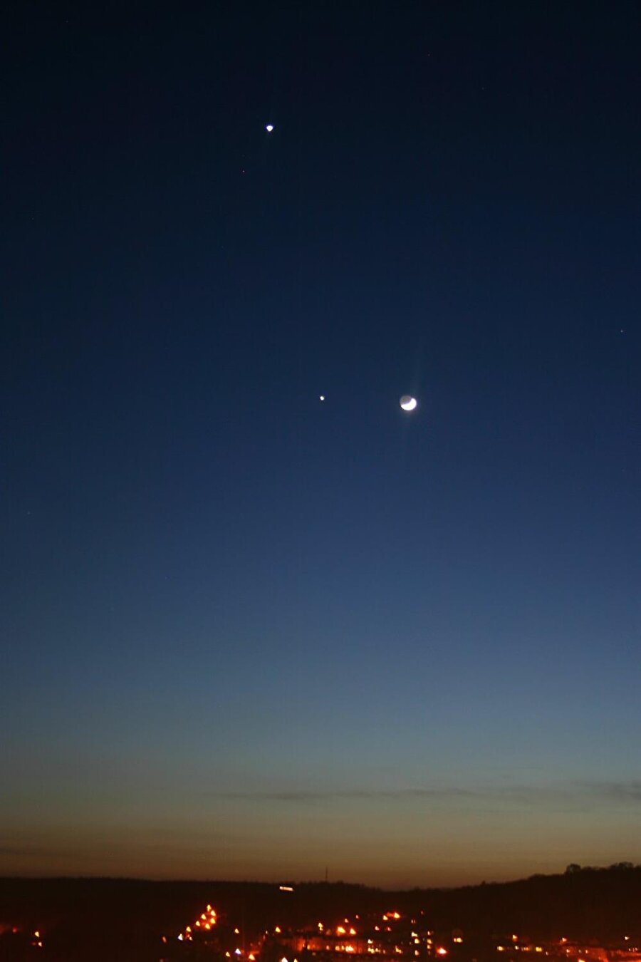 13 Kasım - Venüs ve Jupiter'in Yaklaşması
