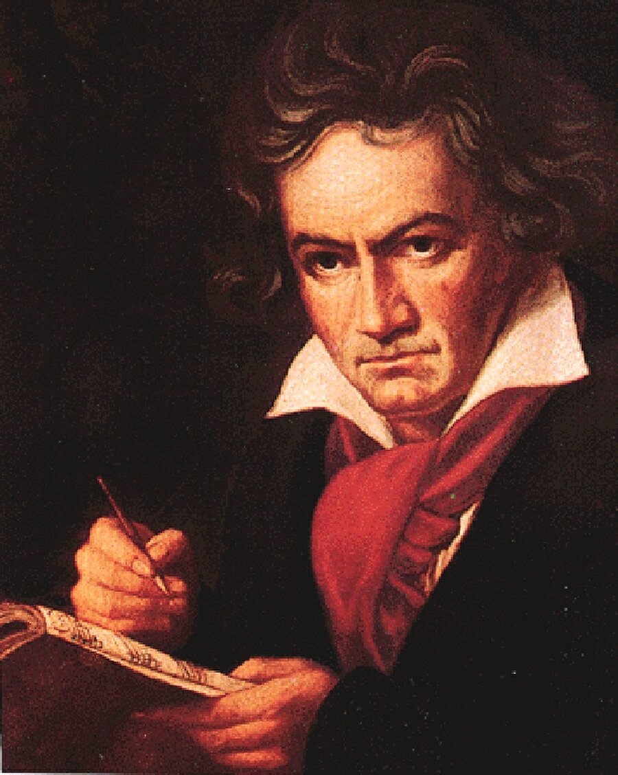 Ludwig van Beethoven 
Klasik dönemden romantik döneme geçiş sürecine büyük katkı sağlamış ve gelmiş geçmiş en ünlü, en etkileyici bestecilerden biri olarak kabul edilir.
