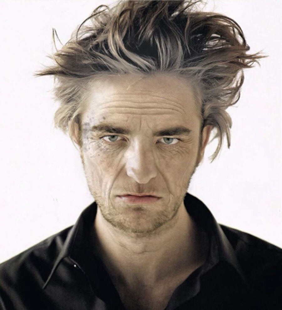 Robert Pattinson

