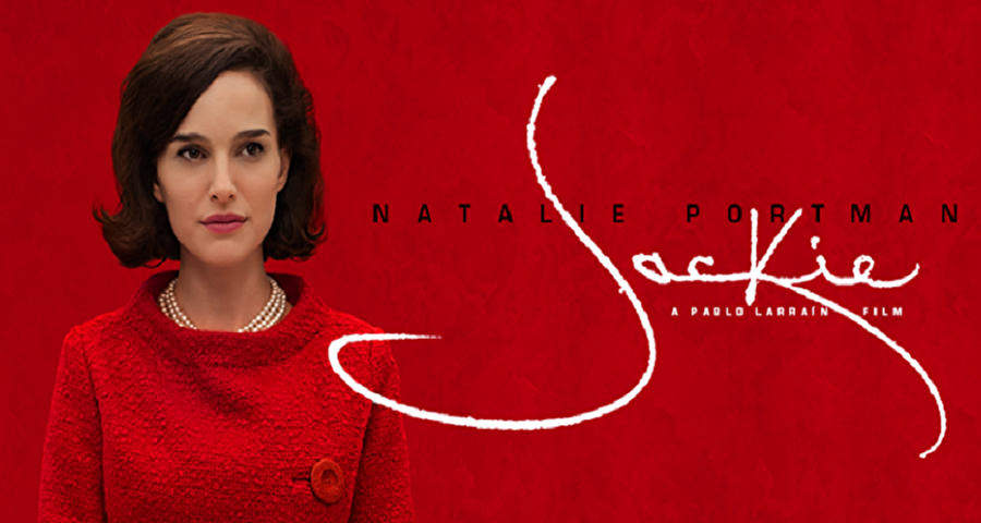 Jackie
Ramin Bahrani'nin yönetmen koltuğunda oturduğu filmin başrollerinde Natalie Portman, Peter Sarsgaard, Greta Gerwin ile Billy Crudup oynuyor.

Natalie Portman'ın ABD'nin First Lady'si Jacqueline Kennedy'i canlandırdığı film, John F. Kennedy suikastının sonrasına odaklanıyor. Senaryoya göre, Başkan Kennedy, Dallas'ta konvoyunun geçişi sırasında öldürülür. Kennedy'nin yanı başında olan eşi Jackie bir yandan tüm ulusun gözleri üzerindeyken bu travmayı atlatmaya çalışacak, bir yandan da kocasının mirasını yaşatıp çocukları için vakur bir duruş sergilemek zorunda kalacaktır.
