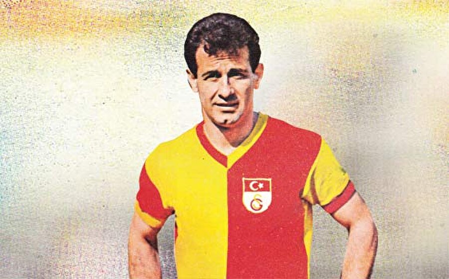 Metin Oktay
Taçsız Kral