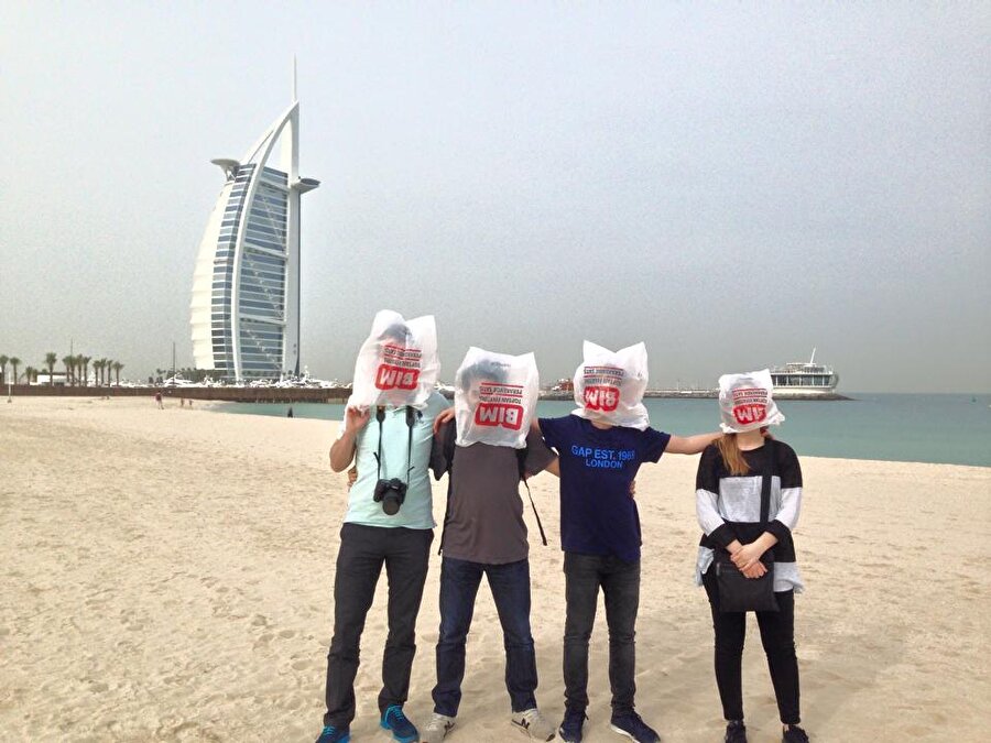 Dubai'de Bim holiganları
