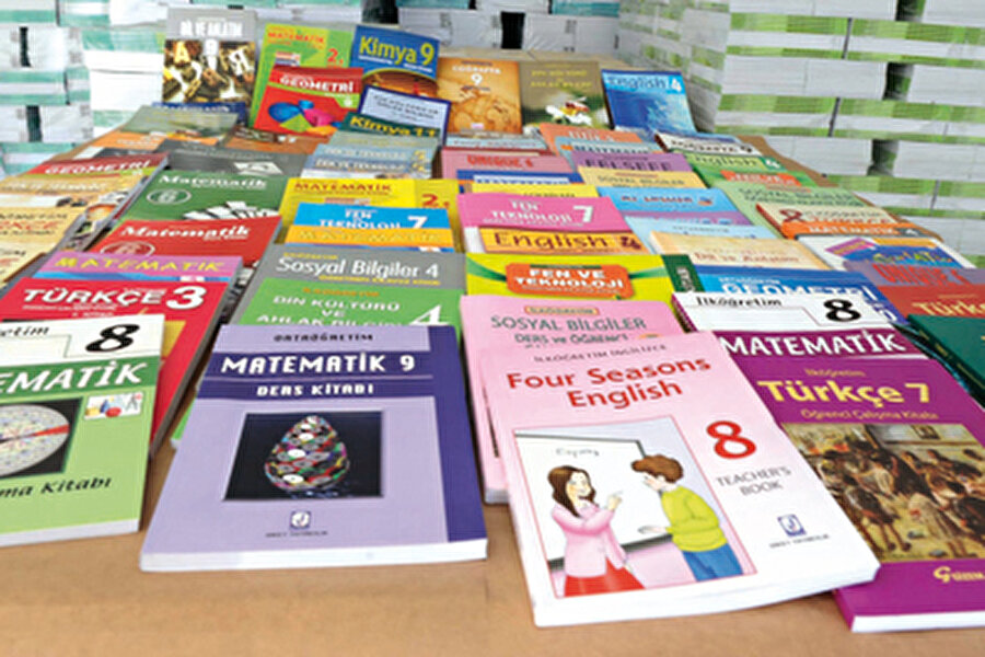 O dönemde kitaplar ücretsiz olarak dağıtılmıyordu tabii ki