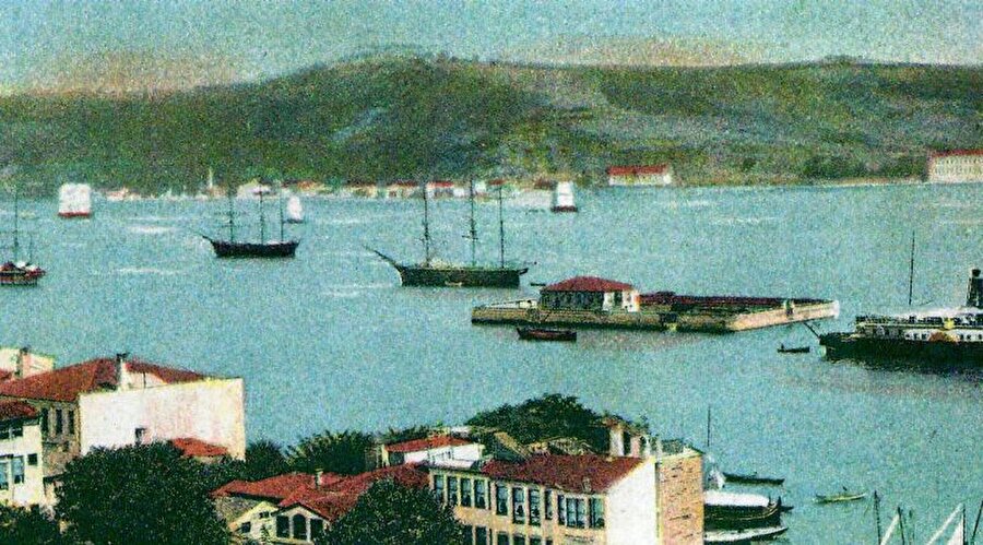 Sonraki süreçte Galatasaray Spor Kulübü bu adaya sahip çıkar. Kulübün Bebek'teki denizcilik lokalinin kamulaştırılması Galatasaray Kulübünün onun yerine bu adayı öne sürmesine sebep olmuştur. Boğaziçi'nde kapkara bir leke gibi duran ve etrafa çirkinlik saçan bu kömür deposunun yerinde, Boğaziçi'nin şahane güzelliğine layık bir tesisin vücut bulacağı düşüncesi de eklenince sonuç Galatasaray Kulübünün istediği gibi olur. ​
