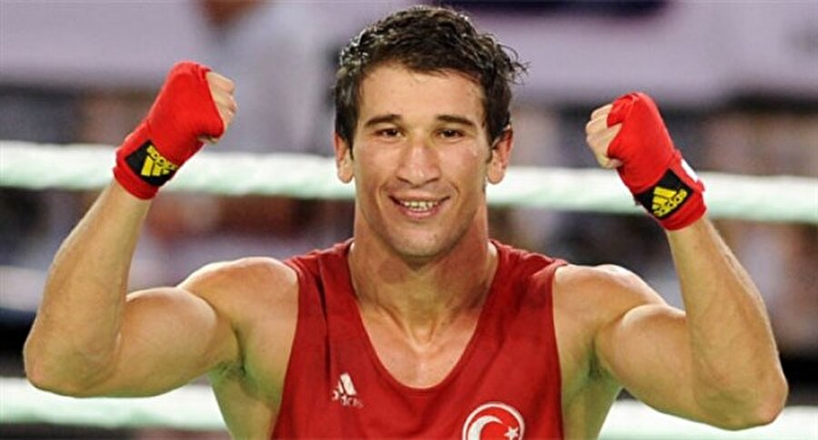 5.'lik derecesi iptal edildi

                                    
                                    Türk boksör Adem Kılıççı 2012 Londra Olimpiyatları'ndaki numunesinde dopingli çıktı. Adem'in 5.'lik derecesi iptal edildi.
                                
                                