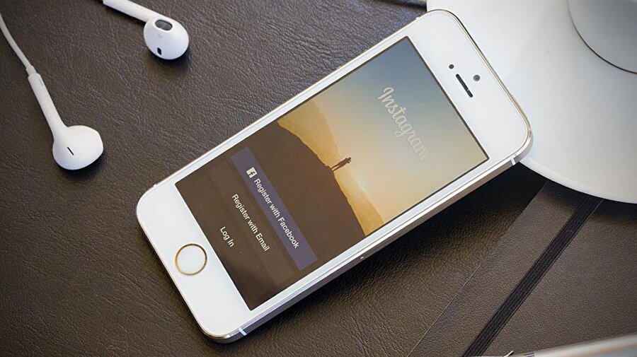 Son dönemde yeni özelliklerle kullanıcıların karşısına çıkan uygulama şimdi de albüm özelliğini deniyor. 