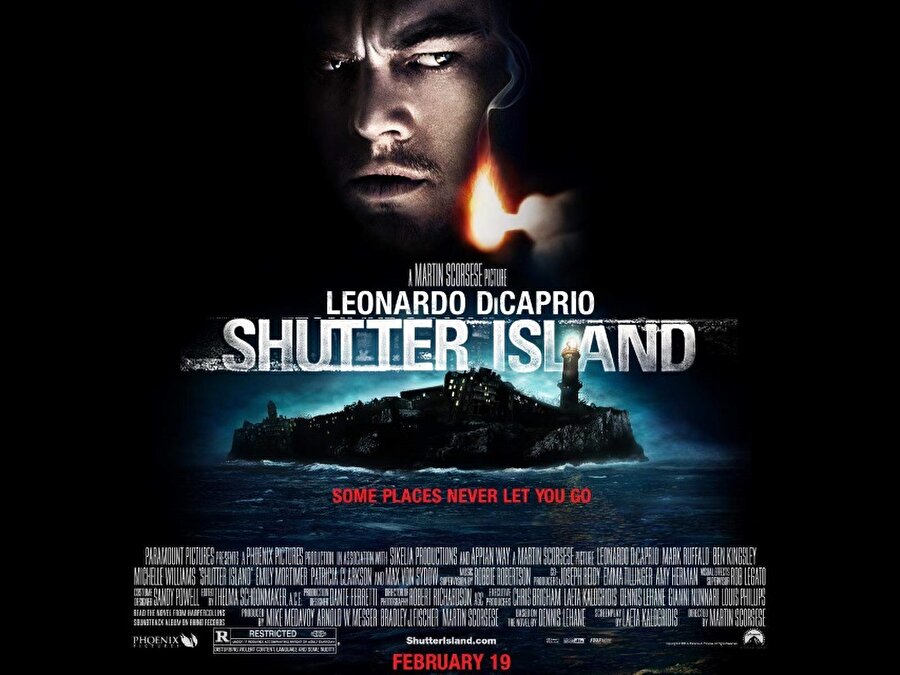 Zindan Adası (Shutter Island) - 2009
İki polis memurunun Zindan Adası'nda tedavi gören ve birden ortadan kaybolan Rachel Solando adlı hastanın soruşturması için adaya gitmesiyle olaylar başlıyor. Dünyanın en tehlikeli akıl hastalarının tutulduğu bu hastanedeki soruşturmasında akıl almaz şeyler yaşanmaya başlaması üzerine adaya gelen polis memurlarından Teddy gerçek dünya ile buradaki dünyayı birbirine karıştırmaya başlar. 