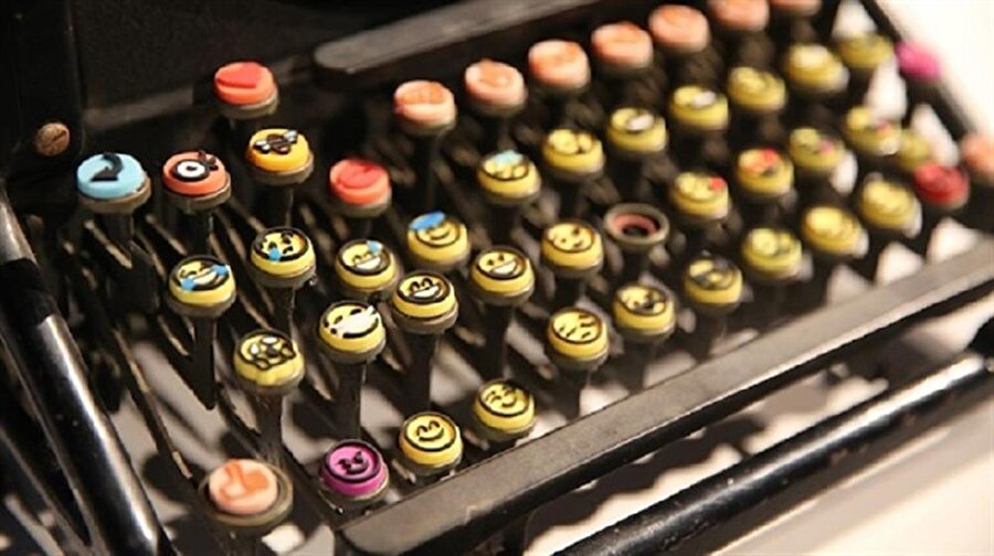 En eski emoji bulundu.