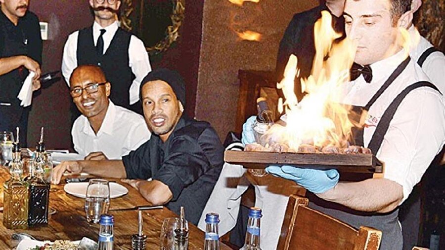 Ronaldinho, İstanbul'da.