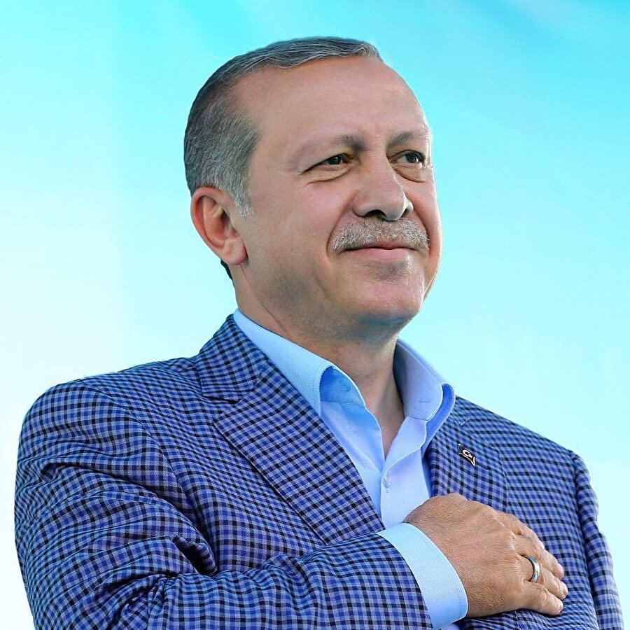 4. Recep Tayyip Erdoğan - 8.941.610 
