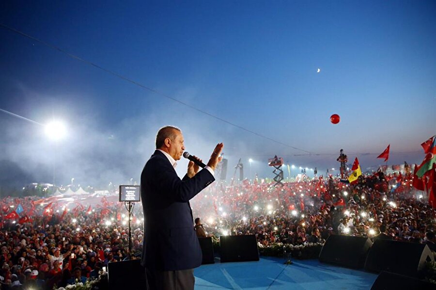 2. Recep Tayyip Erdoğan - 9.840.111
