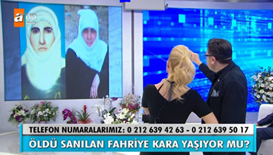 Müge Anlı'nın programında aylarca arandı
Yıllar sonra hacca giden bir kadının anlattıklarından yola çıkarak annelerinin yaşadığını düşünen çocuklar olayı Müge Anlı'ya taşıdı. Aylarca Fahire Kara'nın sırrı çözülmeye çalışıldı. Programa yüzlerce ihbar geldi. Fahire'nin Yemenli çöp toplayan bir adam tarafından yaralı halde kaçırıldığı iddiası, Kara ailesinde şok etkisi yarattı. İddialara göre Suudi yetkililer izdiham sırasında çevredeki herkesten yardım isteyince Yemenli, Fahire'yi kurtarma bahanesiyle kaçırmış ve yıllarca Medine'deki evinde alıkoymuştur.