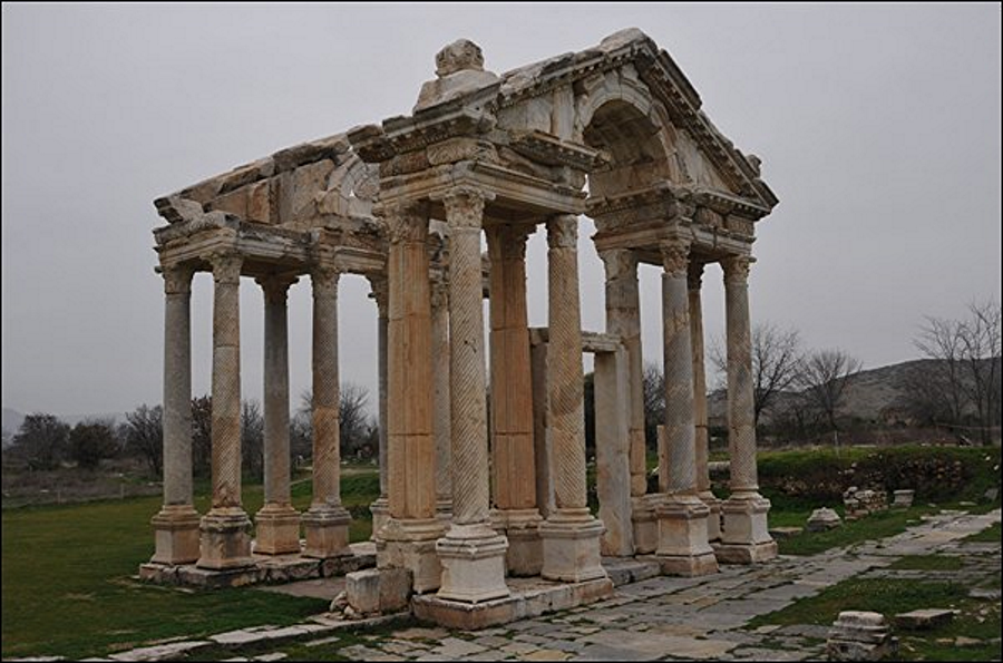 Aydın Afrodisias Müzesi
1987 yılında UNESCO Dünya Kültür Mirası listesine alınan Afrodisias antik kenti 2004 yılında bir jüri tarafından dünyanın en iyi antik kentleri arasında olduğuna karar verilmiştir. 