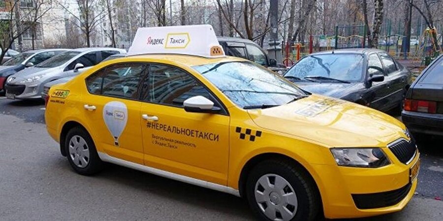 
                                    Rus internet şirketi Yandex'in net karı geçen yıl 2015'e göre yüzde 16 artarak 240 milyon dolara (882 milyon TL) yükseldi. Şirketten yapılan açıklamada, mobil taksi uygulaması Yandex.Taxi'nin ön plana çıkan başarısı sayesinde Yandex'in 2016 net karının yükseldiği belirtildi.
                                