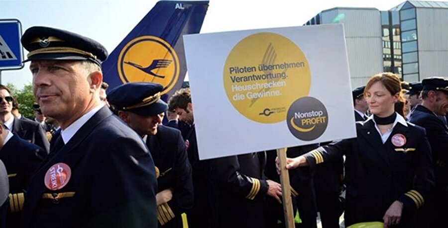 
                                    Alman hava yolu şirketi Lufthansa, Vereinigung Cockpit sendikasına bağlı pilotlarla ücret konularıyla ilgili anlaşmazlığın çözümü için arabulucunun sunduğu teklifi, her iki tarafın da kabul ettiğini bildirdi. Lufthansa'dan yapılan açıklamada, her iki tarafında çözüm için sunulan teklifi kabul ettiği ve bunun havayoluna yılda 85 milyon euro ilave maliyet oluşturacağı kaydedildi.

 Bu haftaki şirket gelişmeleri bu yönde oldu. Bakalım önümüzdeki hafta neler olacak.
                                