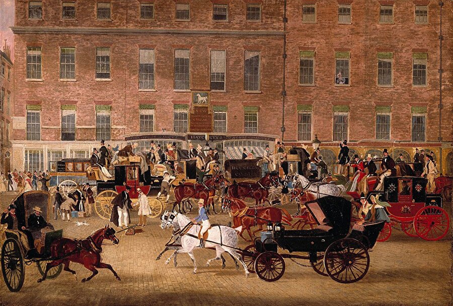 İngiltere'nin Salisbury şehrinde bulunan eski yapının şimdiki değer dudak uçuklatan cinsten.