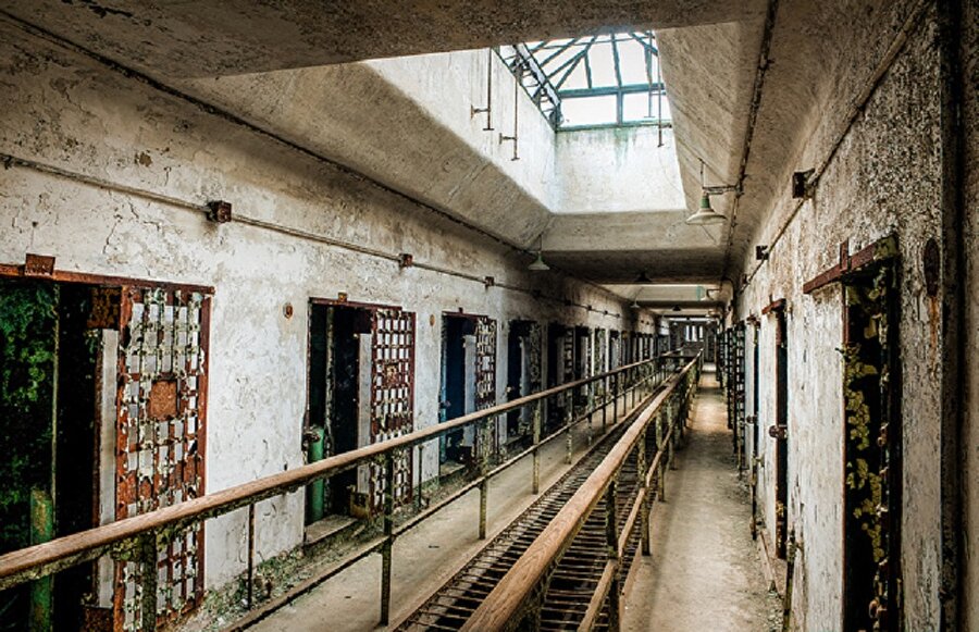 Hapishanede geçen filmi çekebilmek için artık kullanılmayan yıkık dökük bir yer haline gelen Tennessee Eyalet Hapishanesi kullanıldı. Ve film için bazı bölümleri restore edildi. 

                                    
                                