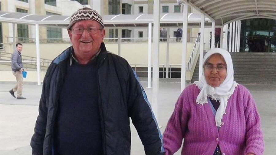 Beraat eden Mustafa Keskin, eşiyle adliyeden el ele ayrıldı.