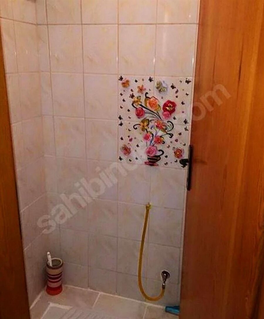 Taharet musluğu desensiz olacak mı sanmıştınız...

                                    
                                