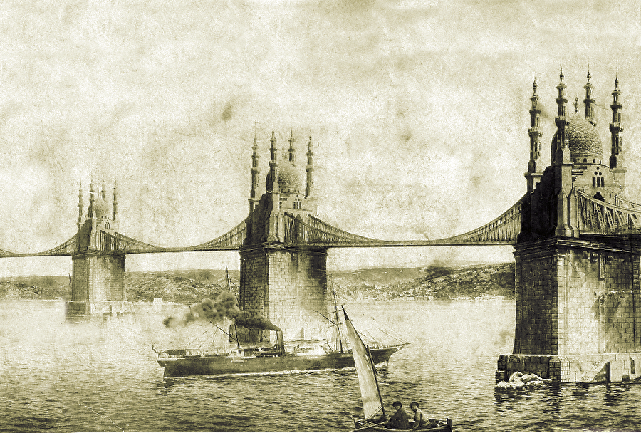 1. İstanbul Boğazı’nın iki yakasını birleştirecek köprü projeleri nasıl geliştirildi?

                                    
                                    Fransız Mühendis Ferdinand Arnodin Mart 1900 tarihinde “Compagnie Internationale du Chemin de Fer de Bosphore” şirketi adına İstanbul'u bir demiryoluyla çevrelemeyi, Asya ve Avrupa'yı iki boğaz köprüsüyle birbirine bağlamayı teklif etmişti. Sultan'a sunulan haritada yeni yollar ve köprüler bütün ayrıntılarıyla belirtilmişti. Projenin ilk gayesi Asya ile Avrupa arasında kesintisiz demiryolu ulaşımını sağlamaktı. İlk köprü Üsküdar ile Sarayburnu'nu birleştirecekti. Haydarpaşa'da biten demiryolu oradan Üsküdar'a kadar uzanacak ve köprünün üzerinden İstanbul-Edirne hattına bağlanacaktı. İkinci köprü ise çevre yoluyla Bostancı-Bakırköy hattına işlerlik kazandıracak olan Rumeli Hisarı- Kandilli arasında inşa edilecekti. 

İki köprü de 
Paris'teki Eyfel Kulesi'nde kullanılan çelik teknolojisiyle yapılacaktı. Arnodin'in köprülerinin etkileyici büyüklüğü ve alışılmışın dışındaki mimarileri şehrin siluetine yeni unsurlar ekleyecekti. Özellikle Sarayburnu ile Üsküdar arasındaki köprü İstanbul'un girişinde heybetli bir kapı mahiyetinde olacaktı. Asma köprü biçiminde düşünülen yapı, sahilden 130'ar metre uzaklıktaki iki payanda üzerine oturacak; ortasında bir büyük payanda daha olacaktı. Köprünün karaya yakın iki ayağı arasındaki mesafe bin 700 metreydi. Köprünün orta ayağının 32 metre derinlikteki deniz tabanına oturtulması planlanmıştı. Denizden yüksekliği 50 metre olan köprünün altından bağlanacak iki teleferikle tren vagonlarının taşınması hedefleniyordu. Ayrıca projede bazı İslamî motifler de bulunmaktaydı: taşıyıcı ayakların tepelerine minik kubbeler yerleştirilmiş, köprünün ayakları minareli camilere benzetilmiş yapılarla sağlamlaştırılmıştı. Minareler 16 metre yüksekliğinde olduğundan seyredenlere bir dizi küçük cami hissi verecekti. 

Mimarî üslup bakımından Rumeli Hisarı-Kandilli arasında yapılması planlanan ikinci köprü birincisinden çok daha iddialıydı. Bu da bir asma köprüydü. Birincisinden çok daha romantik ve şık bir görünüm arz ediyordu. Cisr-i Hamidî (
Hamidiye Köprüsü) adını alacak olan bu köprünün taşıyıcı ayakları, köprü geçidi düzeyinde camilere dönüşüyordu. Her camide merkezi bir kubbe ve dört minare bulunmaktaydı. 

Hamidiye Köprüsü Projesi büyük bir bina üzerine, minarelerle ve Memlûk mimari tarzında kubbelerle süslü, som kâgir destekler arasına kurulu ve çelik halatlarla havada asılı demirden bir binaydı. Bu kubbelerden her biri granitten yapılmış bir sütun üzerinde olup bunların üstüne toplar kurulmuştu. Döner kuleleri askerî savunmada kullanılacak olan köprü sayesinde Boğaz'dan geçişler de kontrol edilecekti. Hamidiye Köprüsü ışıklandırmayla geceleri çok daha efsunlu bir havaya bürünecekti. İstanbul'un Anadolu ve Rumeli yakalarını birbirine bağlıyordu. İstasyonların Bakırköy ve Bostancı'ya kurulması, demiryolunun da şehrin dışından geçmesi planlanıyordu. Ayrıca tren, araba ve yayalara mahsus ayrı yollar bulunan köprü Bağdat demiryolu hattına da bağlanacaktı. Böylece bir insanın
 Hicaz demiryoluyla Medine'den trene binip Viyana'da inmesi mümkün olacaktı. 

Kanaatimizce İstanbul Boğaz'ına üç köprü inşa eden Cumhuriyet dönemi idarecilerimizin bunlardan birine Sultan II. Abdülhamid Han'ın adını vermeleri isabetli olurdu.

                                
                                