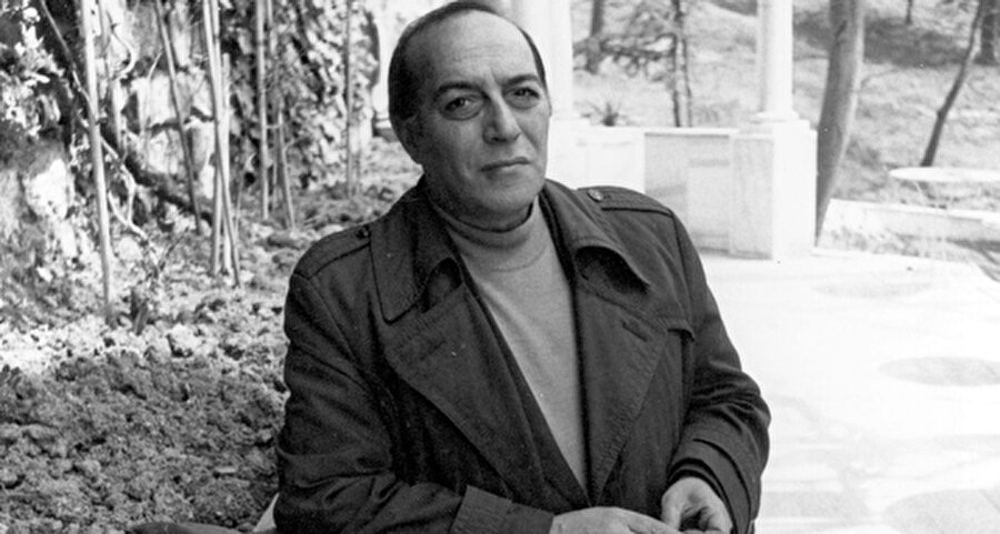 Cemal Süreya arşivi

                                    
                                    
                                    
                                    
                                    
                                    
                                    
                                    
                                    9 Ocak 1990'da, İstanbul'da vefat eden sanatçının ölümünden sonra, adına bir şiir ödülü düzenlendi. 1997'de de Cemal Süreya arşivi yayınlandı.
                                
                                
                                
                                
                                
                                
                                
                                
                                