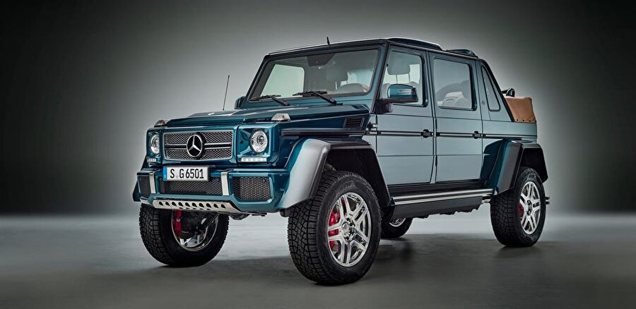 ''Etkileyici bir başyapıt” sloganıyla üretimi yapılan G serisinin, Maybach - Mercedes ortaklaşa üretimi olanMercedes-Maybach G650 Landaulet dikkatleri üzerine çekmeyi başardı.