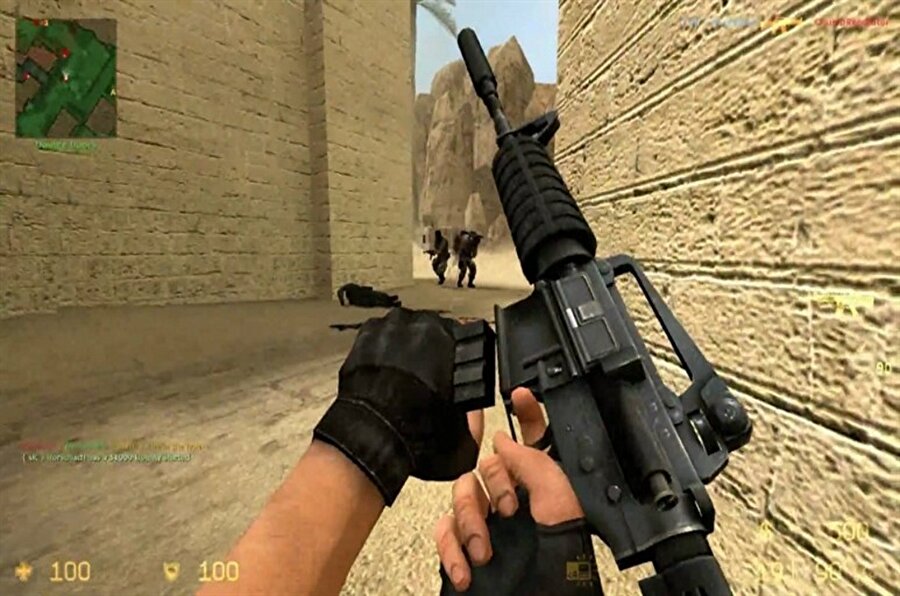 Counter Strike
Son yılların en popüler oyunlarından biri olan bilinen ve hala yüzbinlerce oyuncunun çevrim içi olarak da oynadığı Counter-Strike, ilk olarak Half-Life: Counter-Strike ismiyle pazarlanmış ve kısaca CS olarak bilinmektedir. CS Minh "Gooseman" Le ve Jess Cliffe tarafından Half-Life adlı oyunun bir modu olarak yaratılmış, daha sonra oyunun geliştiricisi Valve Corporation tarafından isim hakları satın alınarak geliştirilmeye devam edilmiş bir birinci şahıs nişancı türünde taktiksel aksiyon oyunudur. Devam oyunları Counter-Strike: Condition Zero, Counter-Strike: Source ve Counter-Strike: Global Offensive'dir. Ayrıca Nexon tarafından geliştirilen Counter-Strike Neo, Counter-Strike Online, Counter-Strike Nexon: Zombies ve Counter-Strike Online 2 adlı yan oyunları da mevcuttur. Counter-Strike: Global Offensive şuanda çevrim içi olarak da yüzbinlerce oyuncu tarafından Valve'nin oyun platformu olan Steam üzerinden oynanmaktadır.

 Counter-Strike`i diğer oyunlardan ayıran gerçekçi silahları, aksiyon dolu atmosferi, kaliteli oyuncu modelleri, güzel haritaları ve sık sık güncellenmesidir. 

 Counter-Strike oyunu son yıllarda dünyanın çeşitli bölgelerinde eylemlerle bulunmakta olan bazı terörist gruplarla, terörizme karşı özel eğitim almış Counter-Terrorist birliklerinin mücadelesine dayanmaktadır. Teröristler rehin alma, bomba koyma, suikast türü eylemlerde bulunmakta ve Counter-Terrorist kuvvetleri de buna karsı saldırılar geliştirmektedirler. Örneğin teröristlerin ellerinde tuttukları rehineleri kurtarmaya çalışmak, teröristlerin bomba yerleştirebileceği potansiyel yerleri savunmak veya yerleştirilen bombaları etkisiz hale getirmek, teröristler tarafından suikasta uğraması muhtemel olan önemli bir kişiyi koruyarak, sapasağlam gideceği yere ulaşmasını sağlamak gibi görevler oyunda mevcuttur.

CS, zaman zaman bazı ülkelerde de yasaklanmıştır. Brezilya'da bir yargıç "toplumsal düzenin yıkılmasını yakından teşvik ettiğini, demokratik devlete, hukuka aykırı ve kamu güvenliğinin aleyhine teşebbüs ettiği" nedeniyle söz konusu oyunun ülkede satışını yasaklamıştır. Fakat sonrasında bölge mahkemeleri tarafından söz konusu yasak kaldırılmış ve satışı devam etmiştir.

 CS çoklu oyuncularla da oynanabiliyor. Böylelikle binlerce oyuncu bir platformda oyunu oynayabiliyor. Oyun ücretli olarak Steam platformu üzerinden indirilebiliyor. Counter-Strike'ın Aralık 2008 itibariyle satış rakamları: Counter-Strike: 498,2 milyon, Counter-Strike Condition Zero: 256,9 milyon, Counter-Strike Source: 243,1 milyon