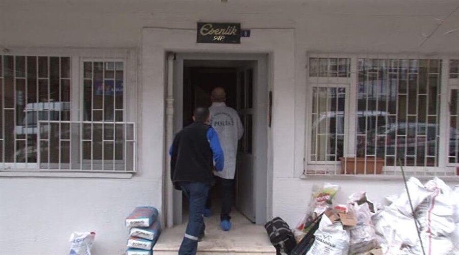 Komşuların farkettiği ağır kokular gerçeği ortaya çıkardı