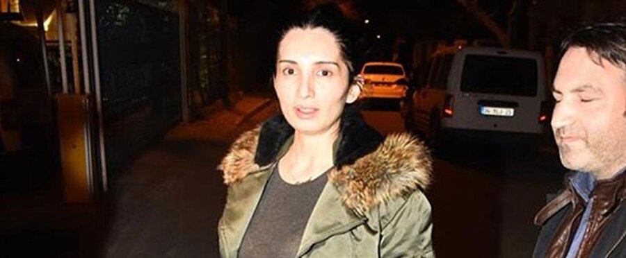 Ünlü oyuncu Başak Sayan hastahaneye kaldırıldı