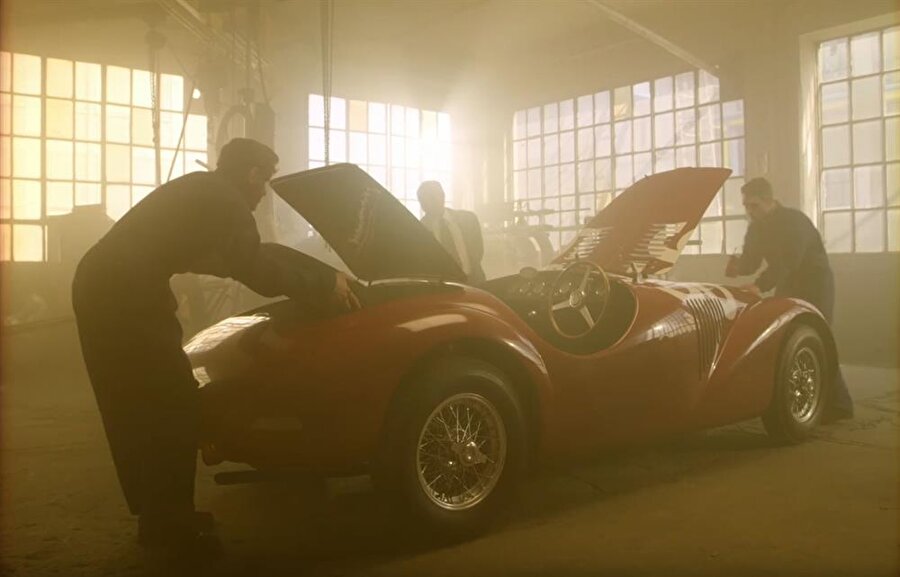 Ferrari'nin 70.yıla özel hazırladığı video.